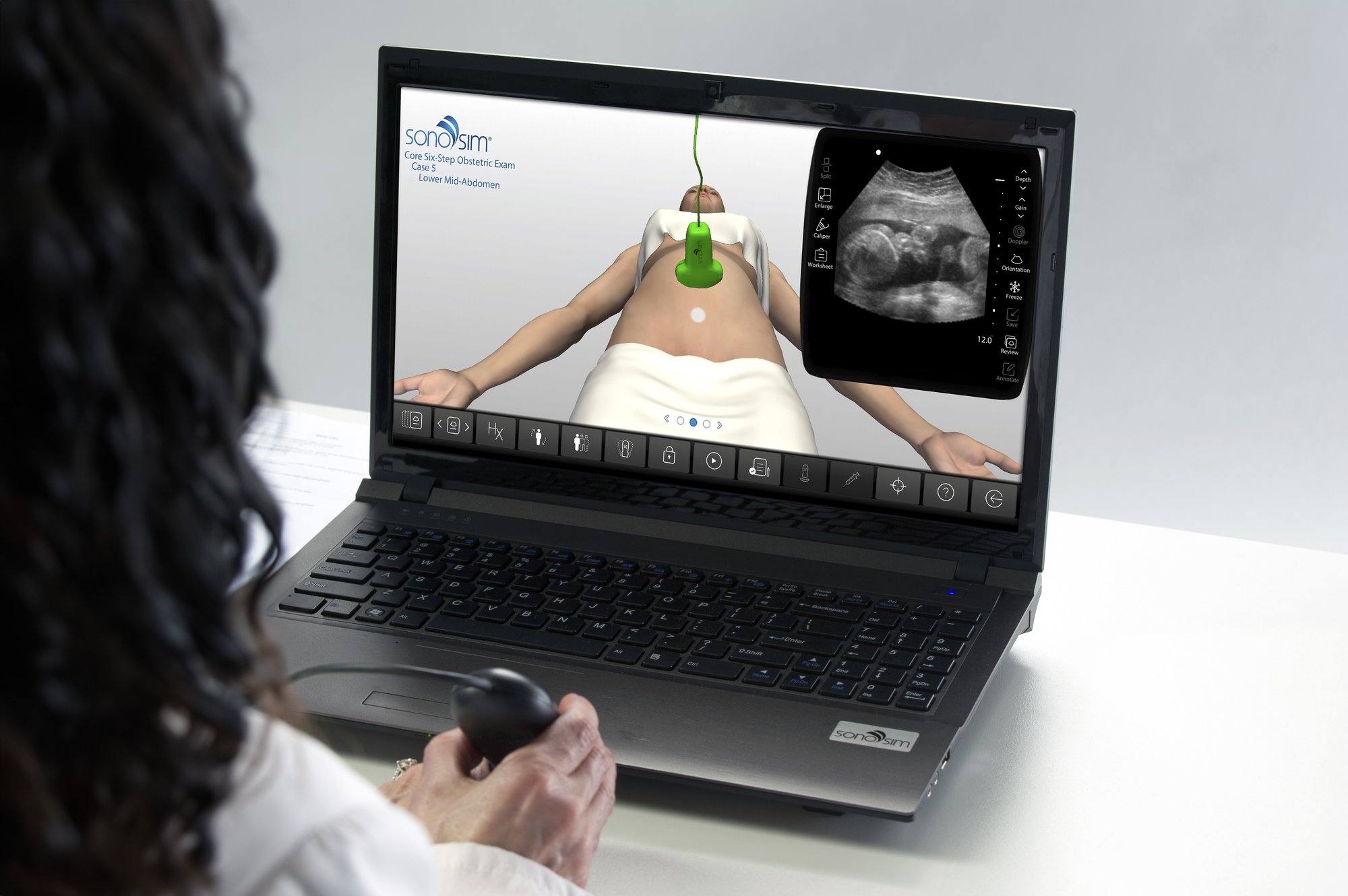 Learners simulate ultrasound scanning and learn how to read ultrasound images 
